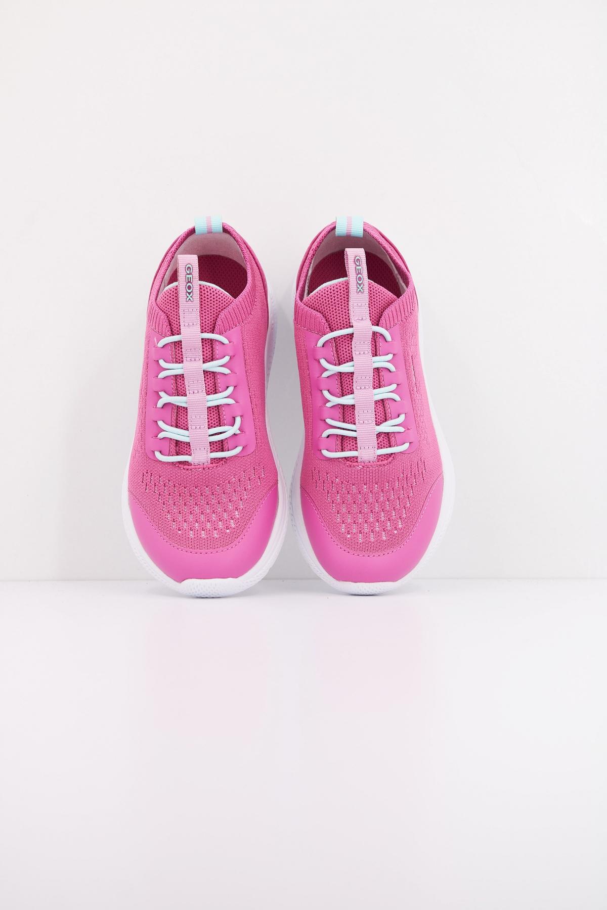 GEOX J SPRINTYE GIRL en color ROSA (3)