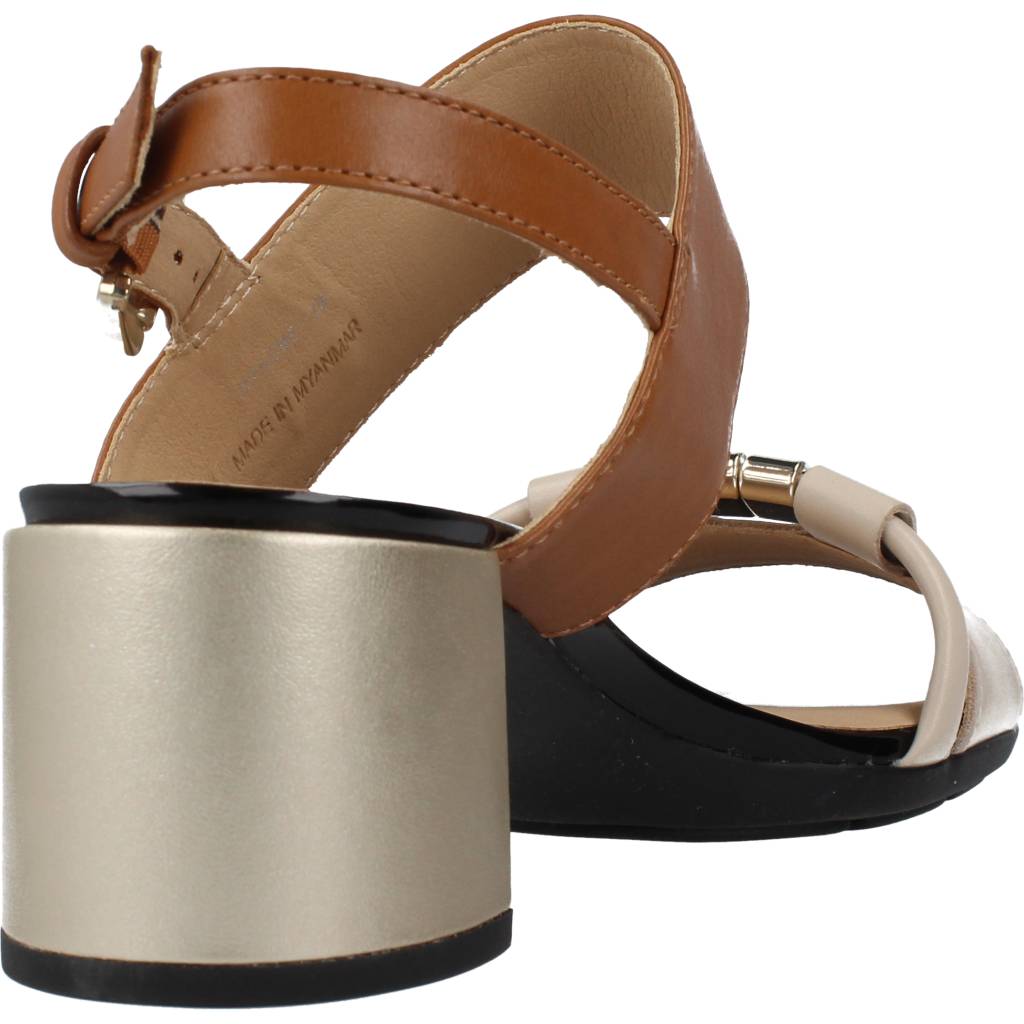 GEOX D MARYKARMEN MID SAN en color MARRON (3)