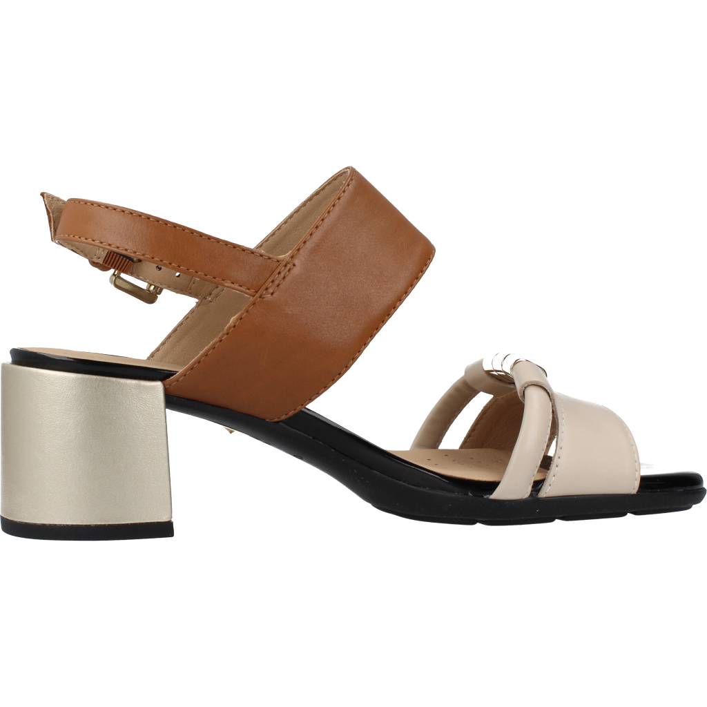 GEOX D MARYKARMEN MID SAN en color MARRON (4)