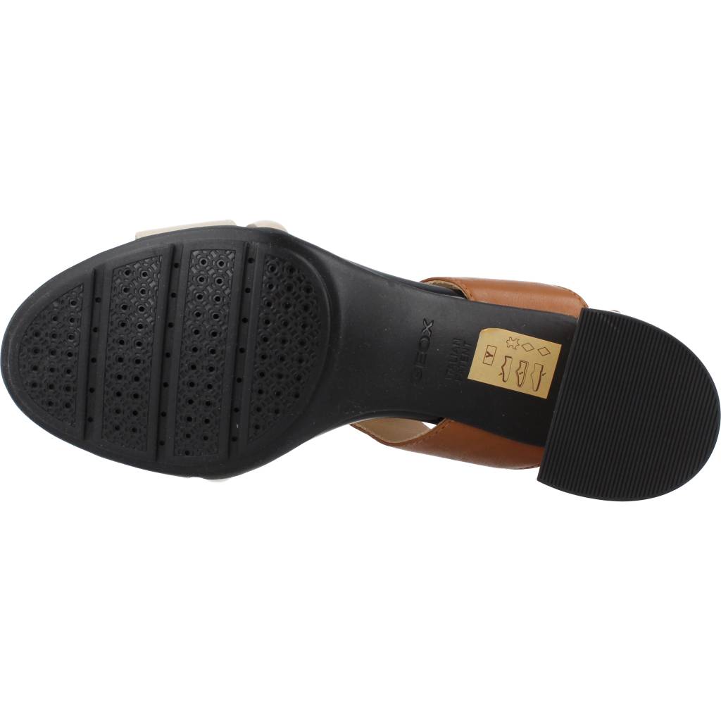 GEOX D MARYKARMEN MID SAN en color MARRON (6)