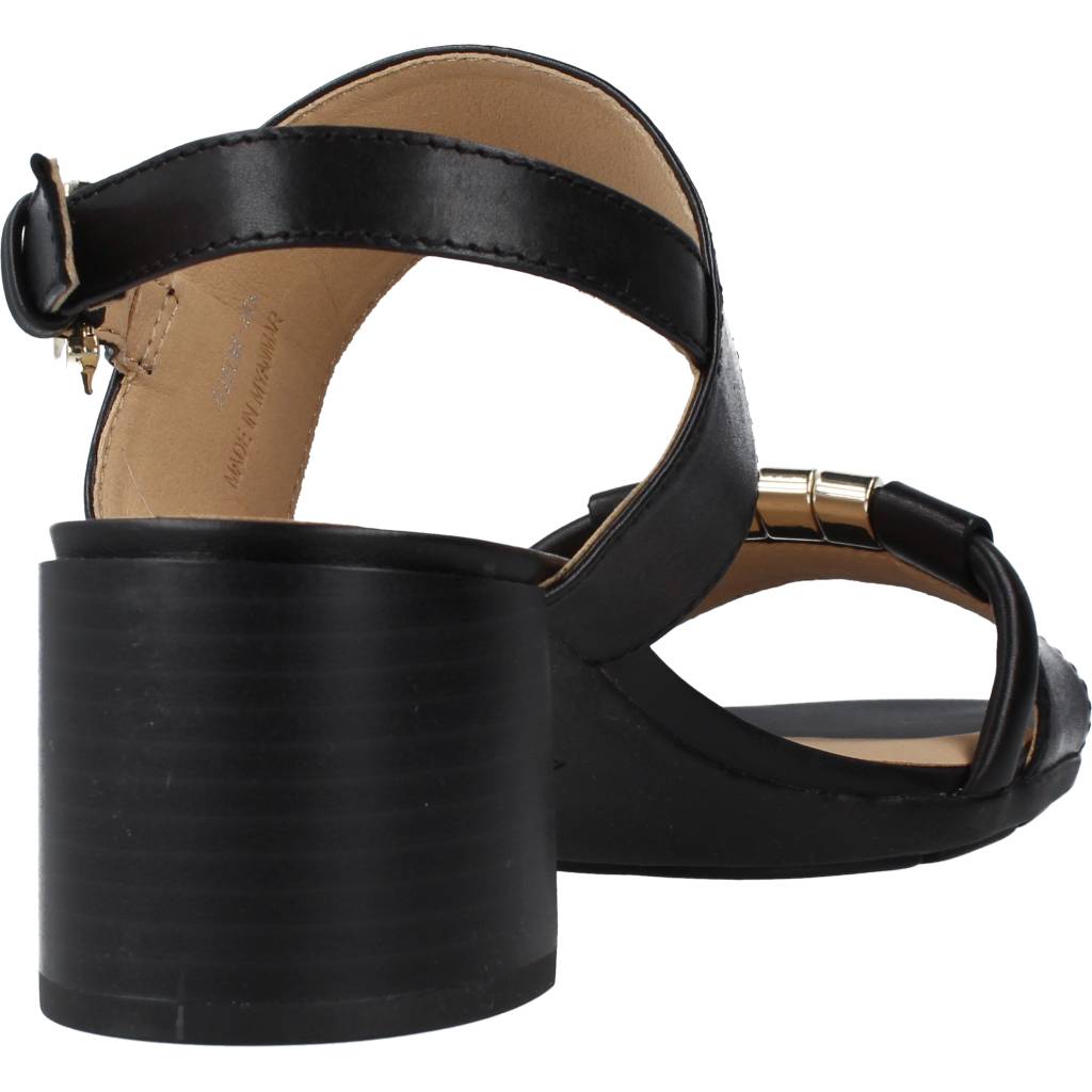 GEOX D MARYKARMEN MID SAN en color NEGRO (3)