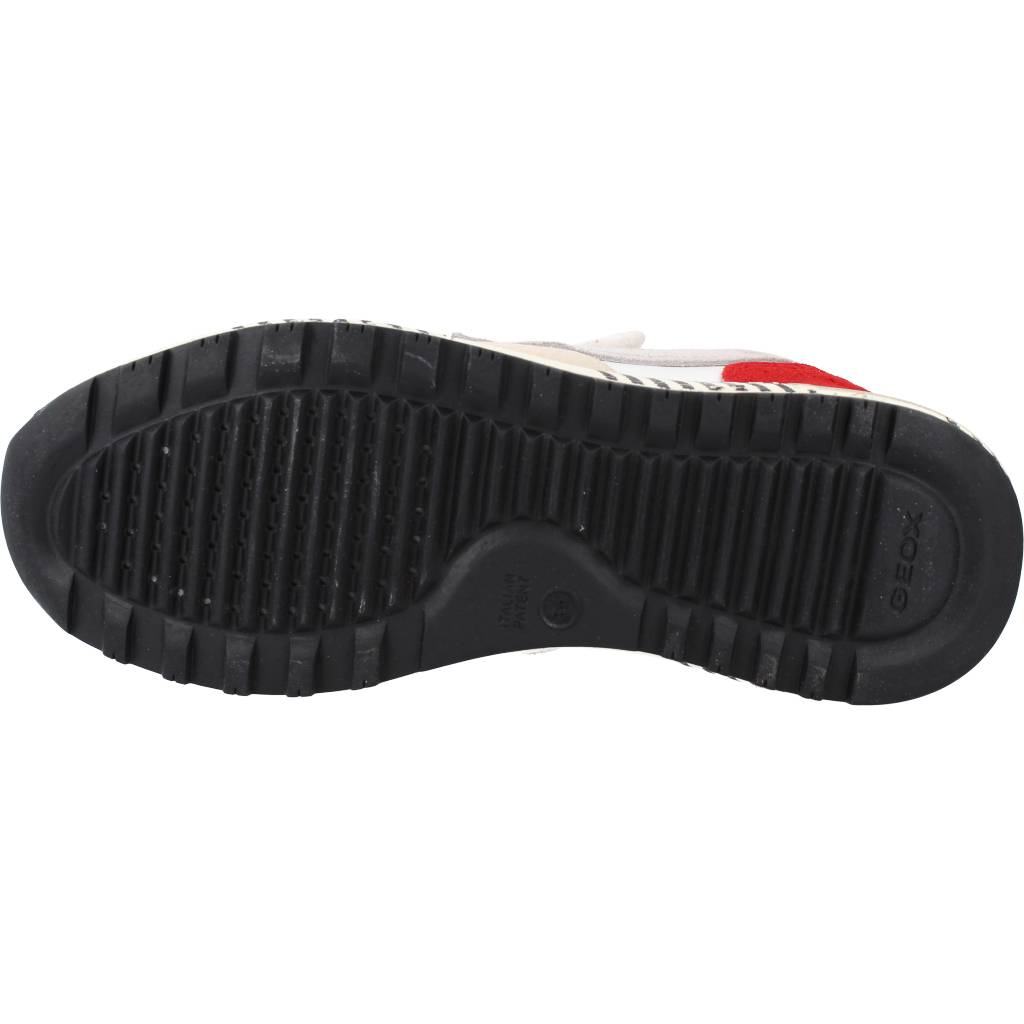 GEOX J ALBEN BOY en color BEIS (6)