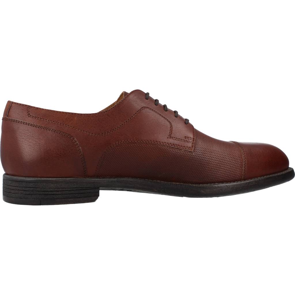 GEOX U ANGHIARI en color MARRON (4)