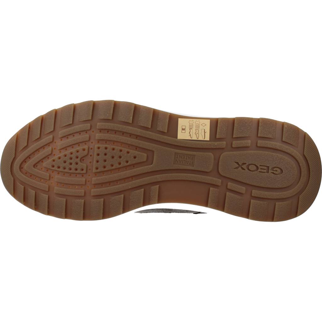 GEOX U TITANIO en color MARRON (6)