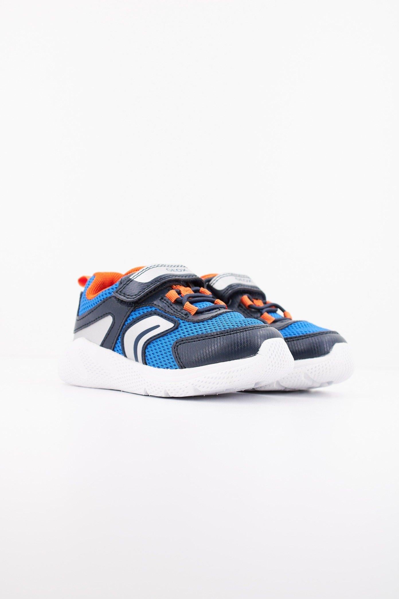 GEOX B SPRINTYE BOY en color AZUL (2)