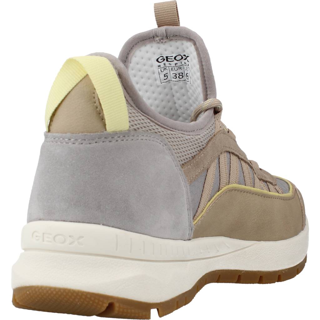 GEOX D BRAIES B WPF en color MARRON (3)