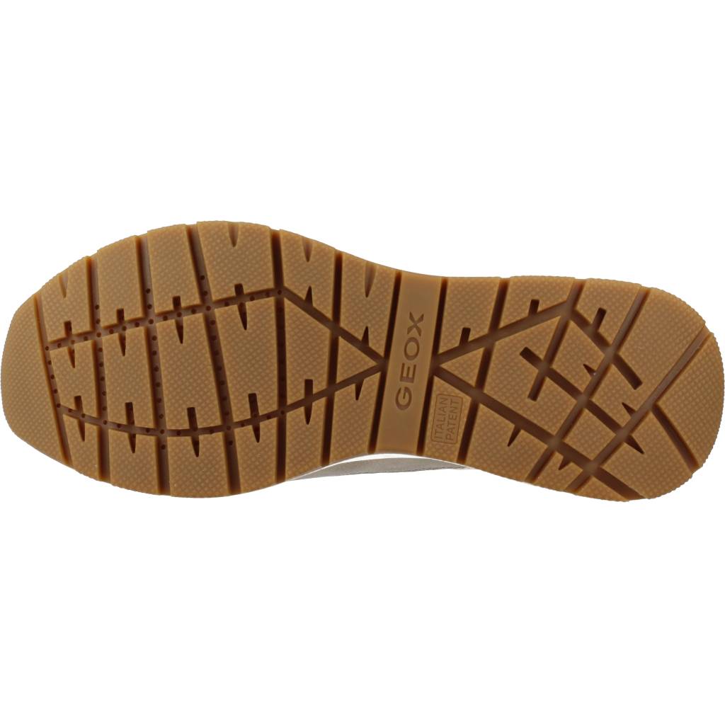 GEOX D BRAIES B WPF en color MARRON (6)