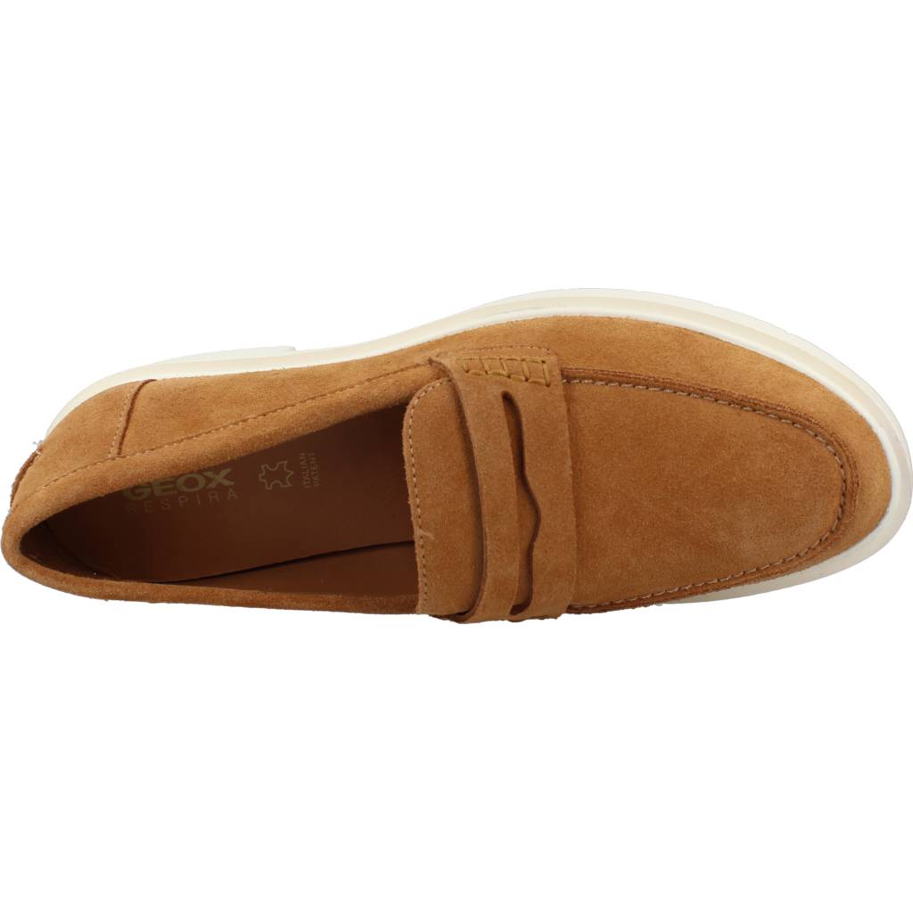 GEOX D SPHERICA EC en color MARRON (7)