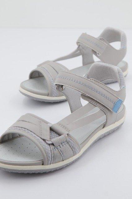 GEOX D SANDAL VEGA en color GRIS (3)