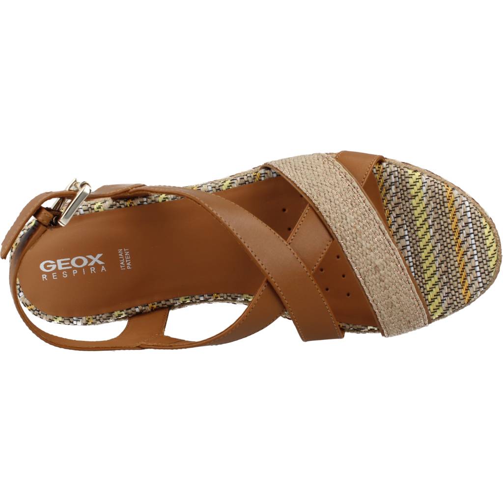 GEOX D EOLIE en color MARRON (7)