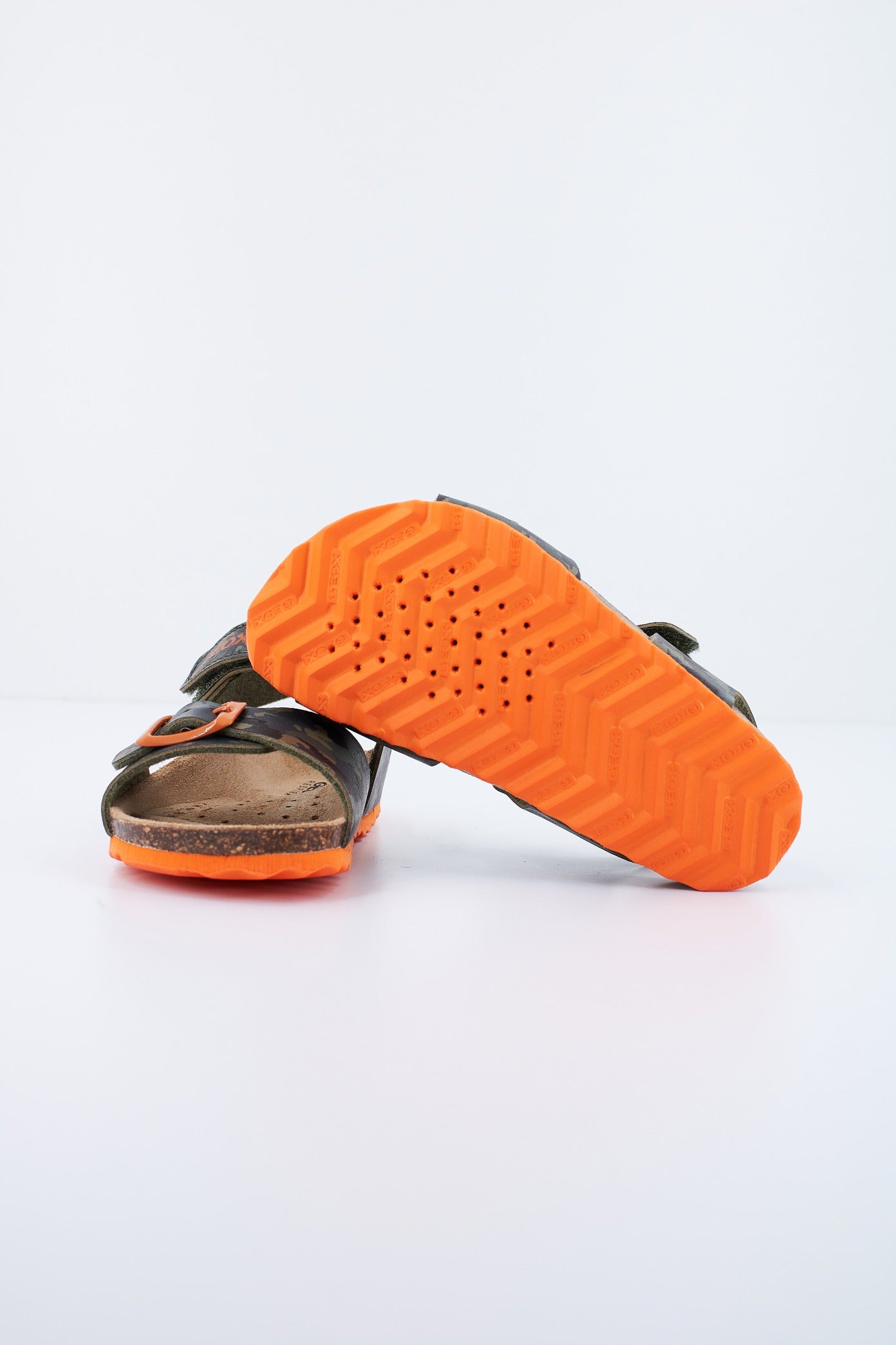 GEOX B SANDAL CHALKI BOY en color VERDE (4)
