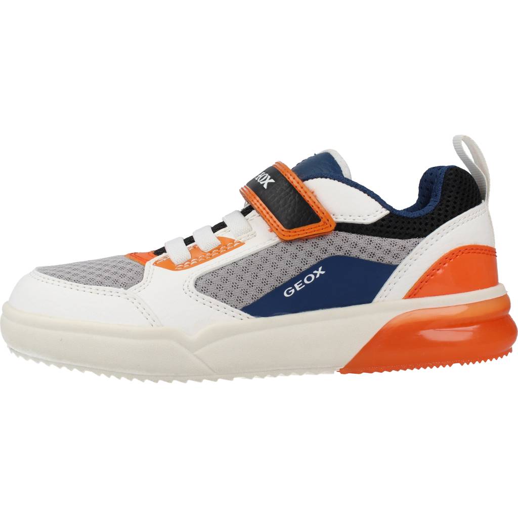 GEOX J GRAYJAY BOY en color BLANCO (2)