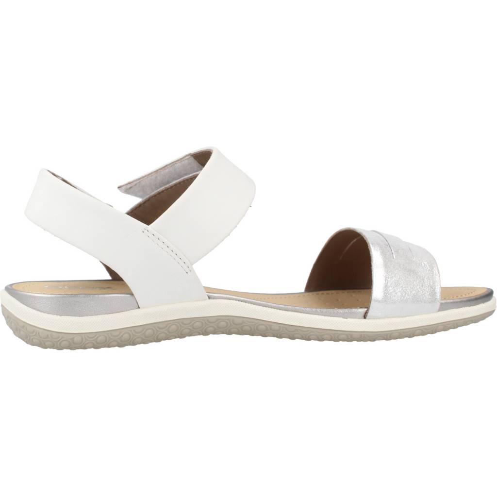 GEOX D SANDAL VEGA en color BLANCO (4)