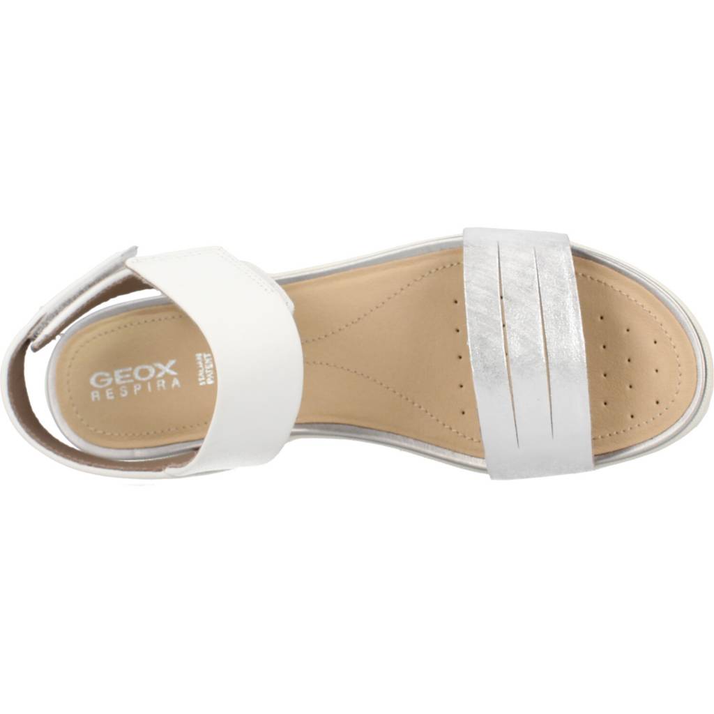GEOX D SANDAL VEGA en color BLANCO (7)
