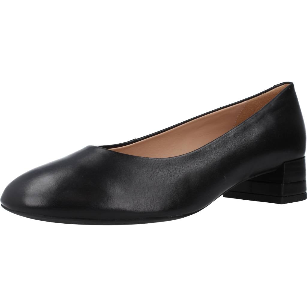 GEOX D CHLOO MID en color NEGRO (1)