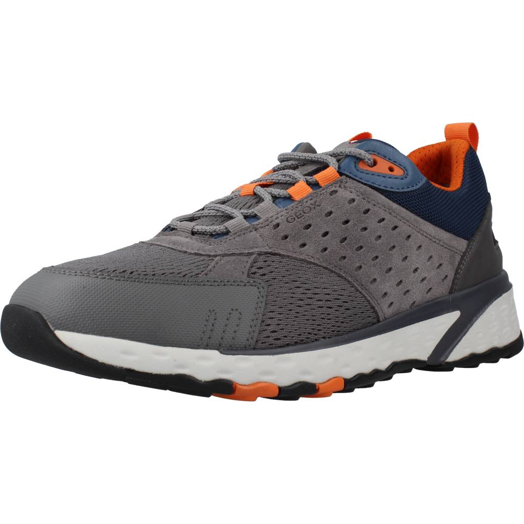GEOX U STERRATO en color GRIS (1)