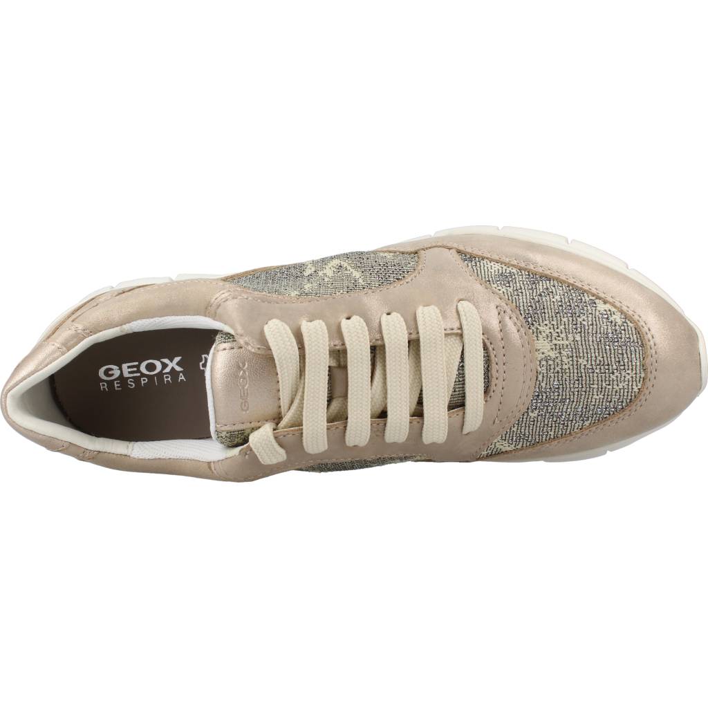 GEOX D SUKIE en color ORO (7)