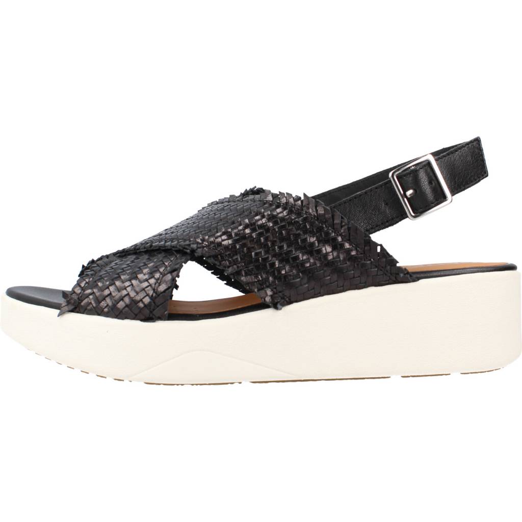 GEOX D LAUDARA en color NEGRO (2)
