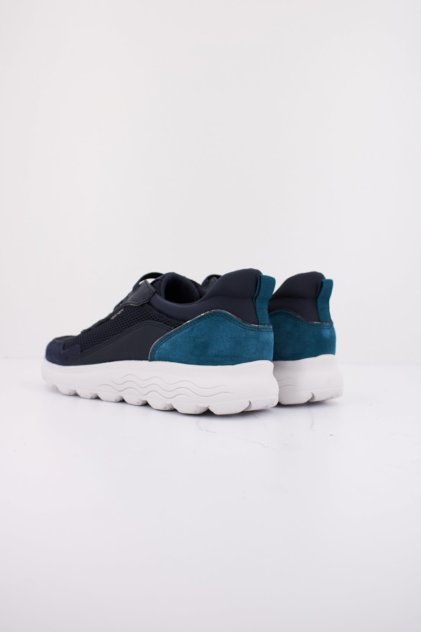 GEOX D SPHERICA en color AZUL (4)