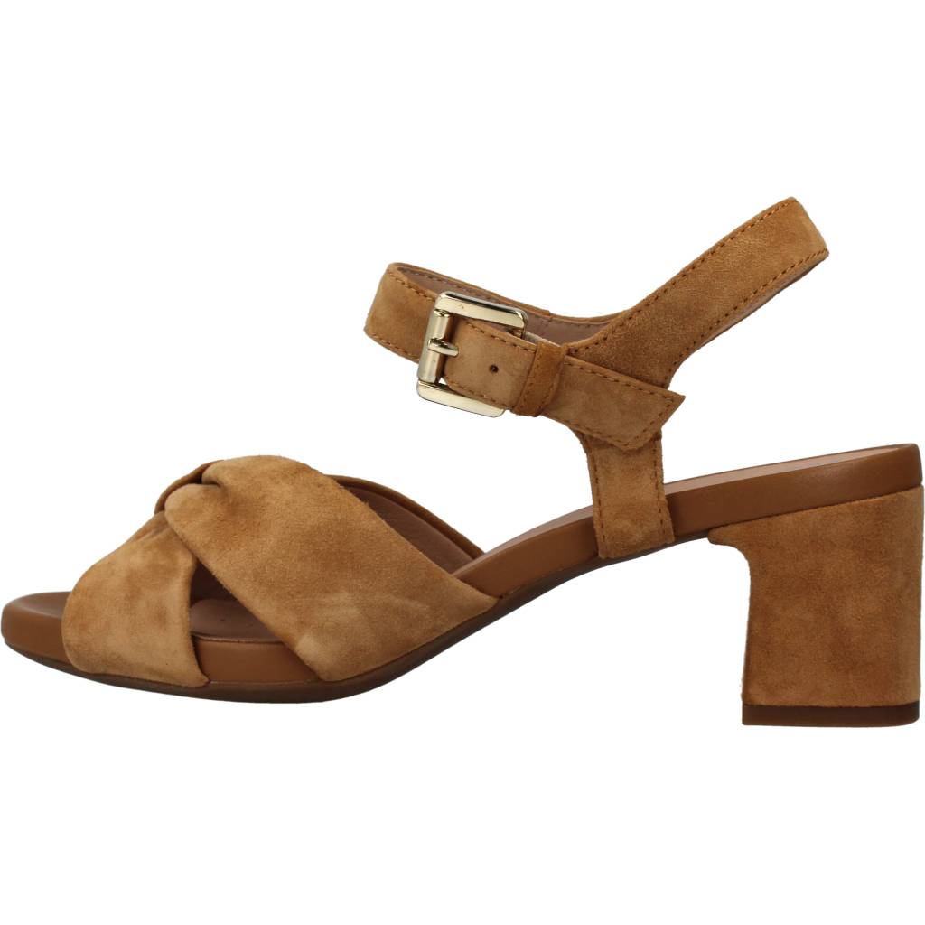 GEOX D GENZIANA en color MARRON (2)