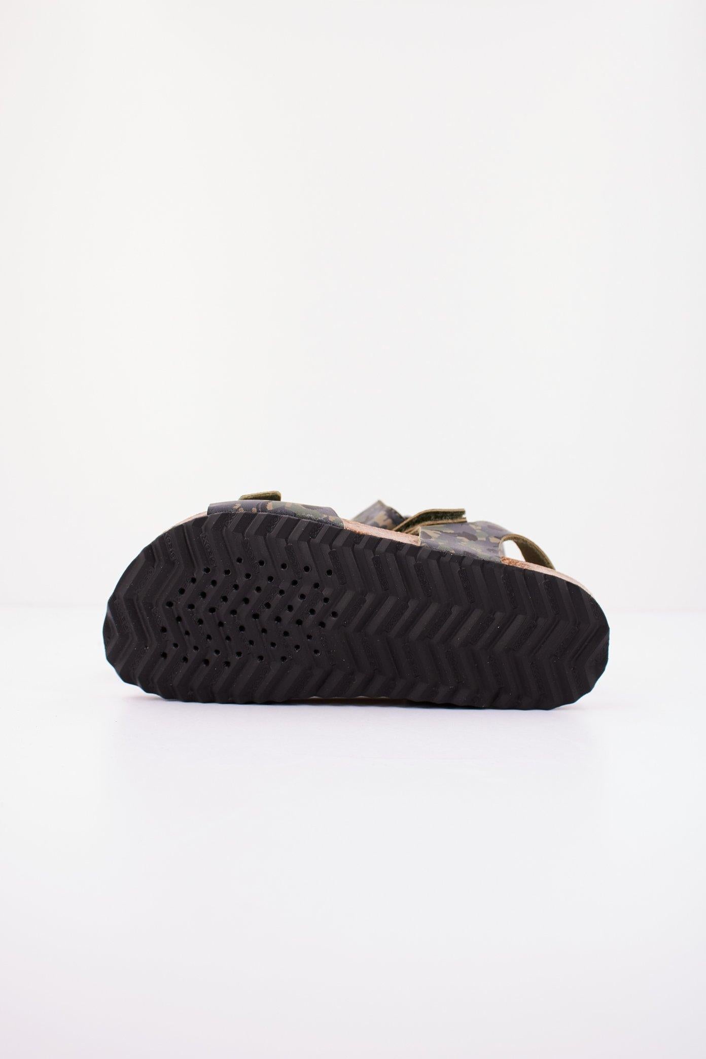GEOX J GHITA BOY en color VERDE (4)