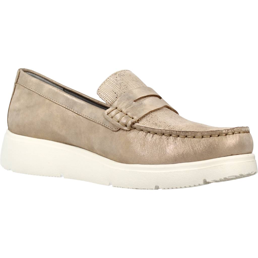 GEOX D ARLARA en color BEIS (5)