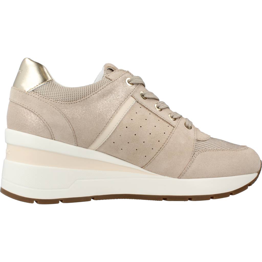 GEOX D ZOSMA en color BEIS (4)