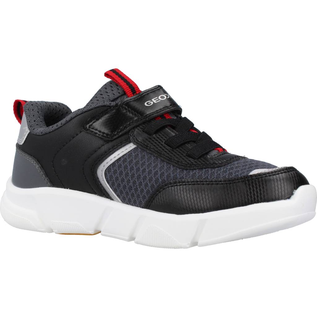 GEOX J ARIL BOY en color NEGRO (5)