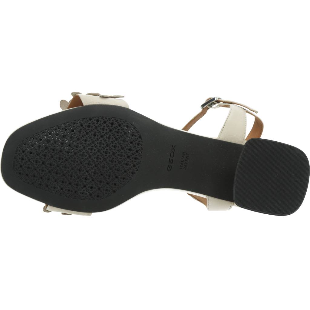 GEOX D GENZIANA MID A en color BEIS (6)