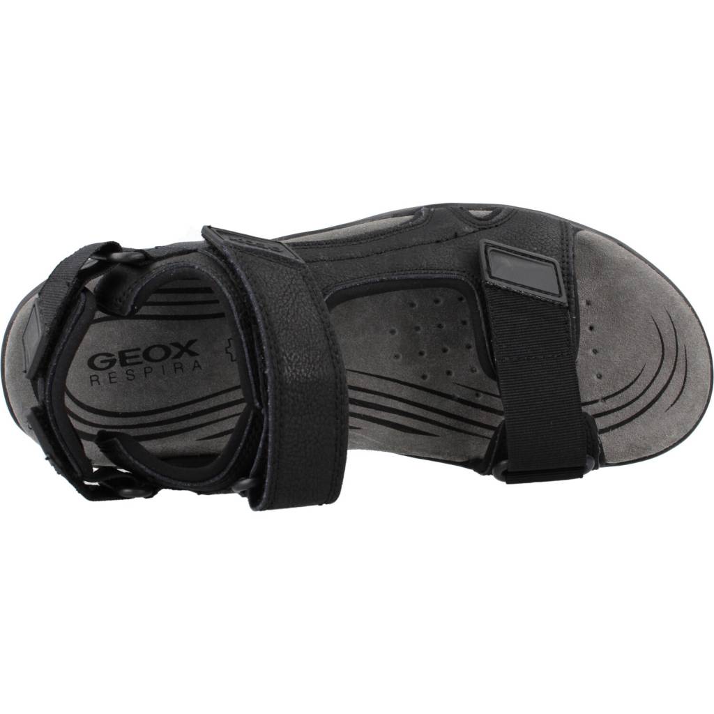 GEOX U TERRENO + GRIP A en color NEGRO (7)