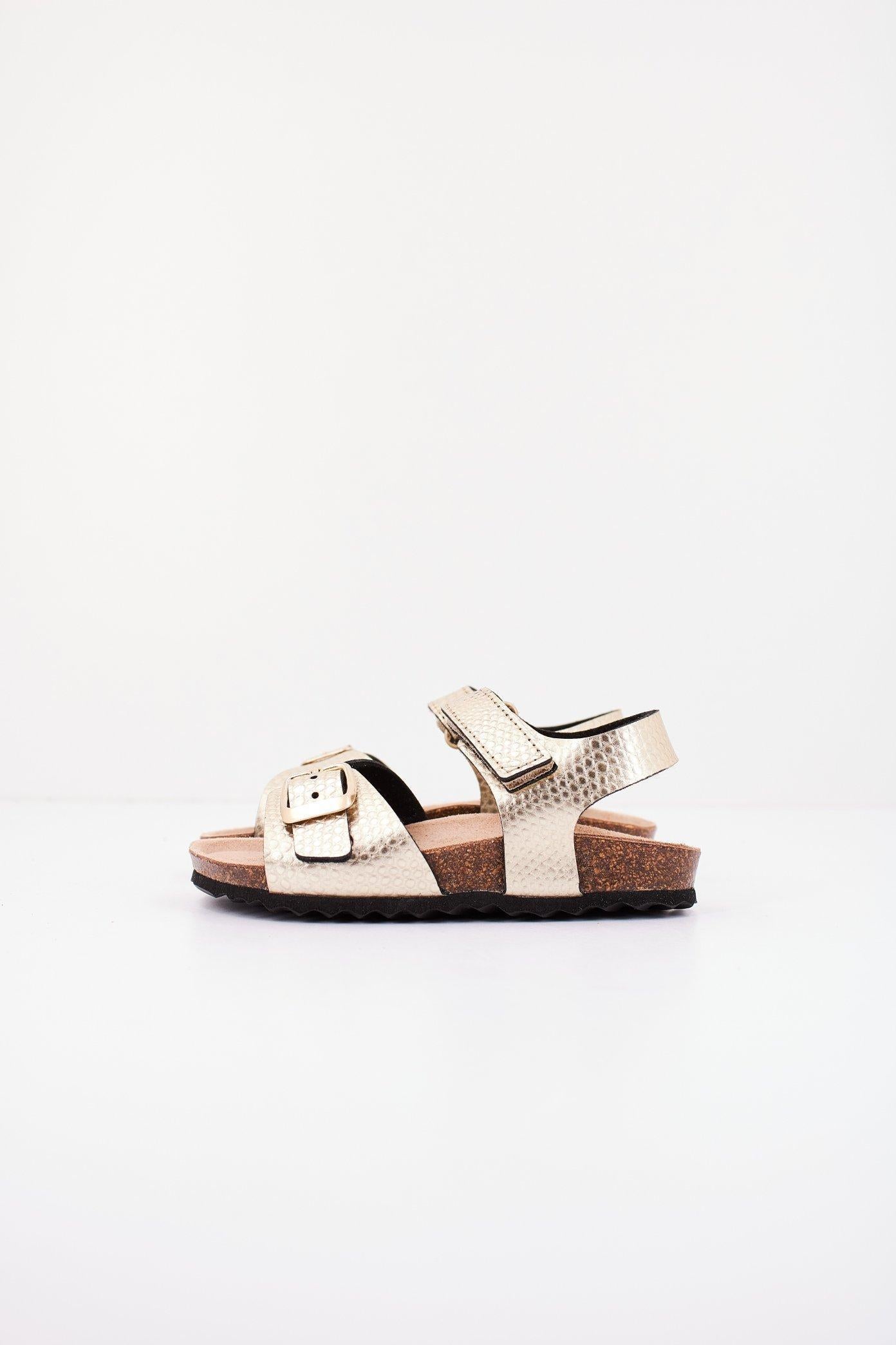 GEOX J ADRIEL GIRL C en color ORO (1)
