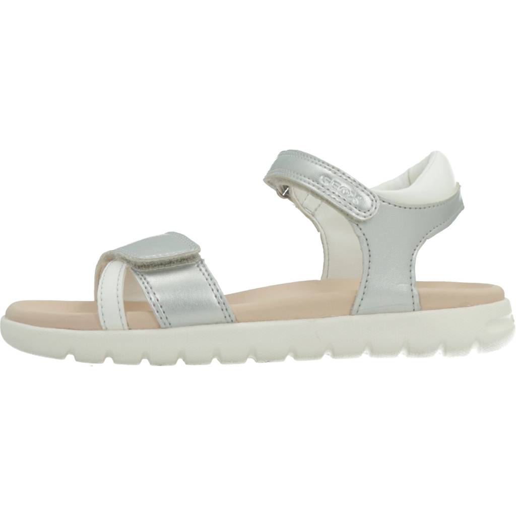 GEOX J SANDAL SOLEIMA GIR en color PLATA (2)