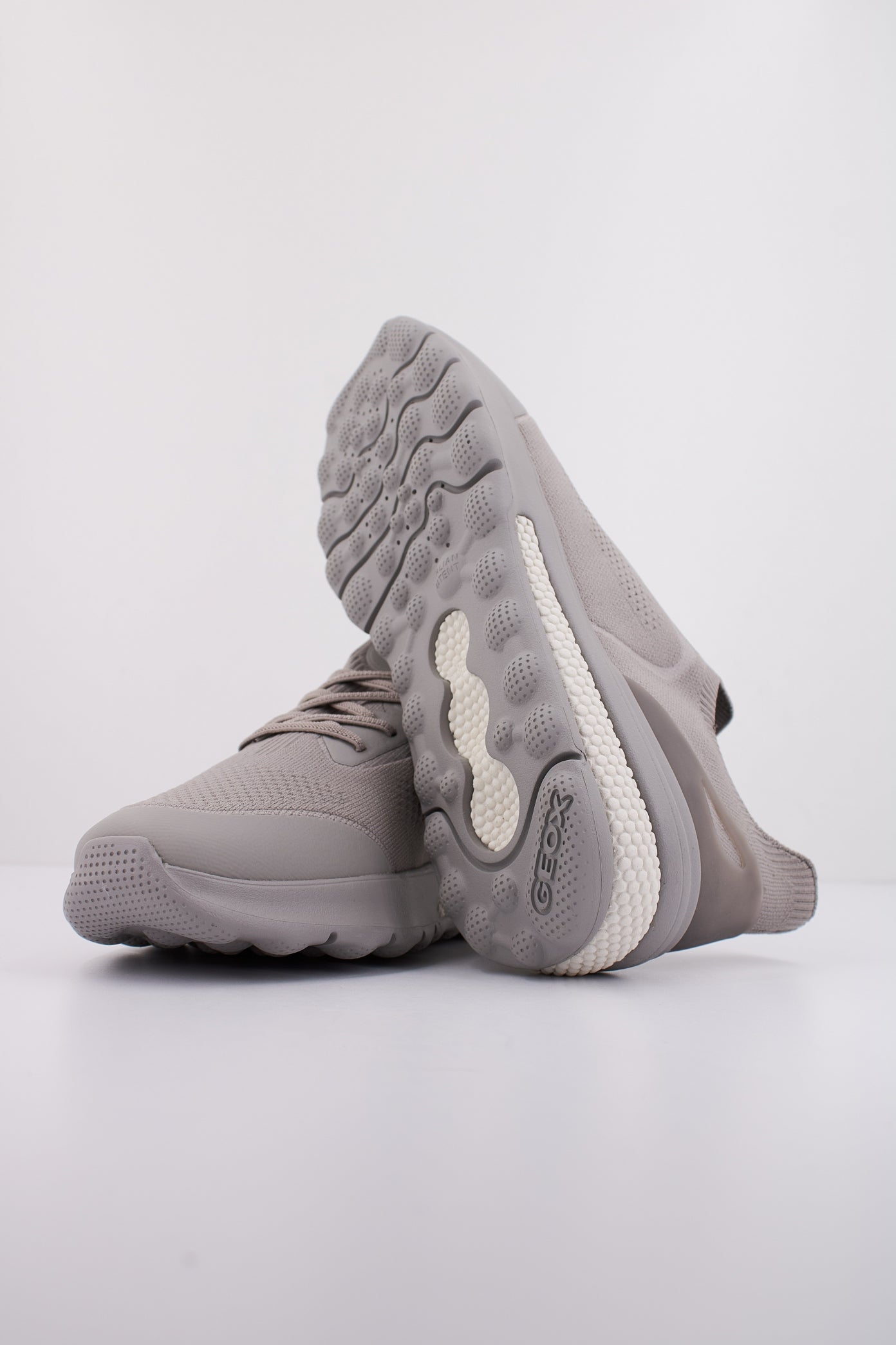 GEOX U SPHERICA ACTIF A en color GRIS (5)