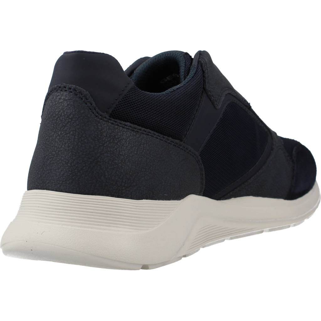 GEOX U DAMIANO B en color AZUL (3)