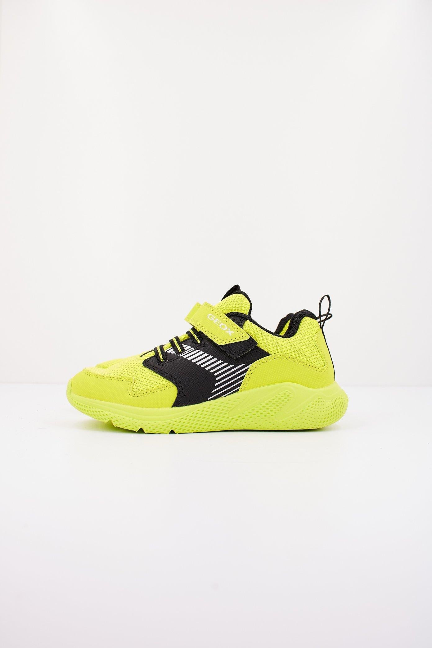 GEOX J SPRINTYE BOY en color AMARILLO (1)