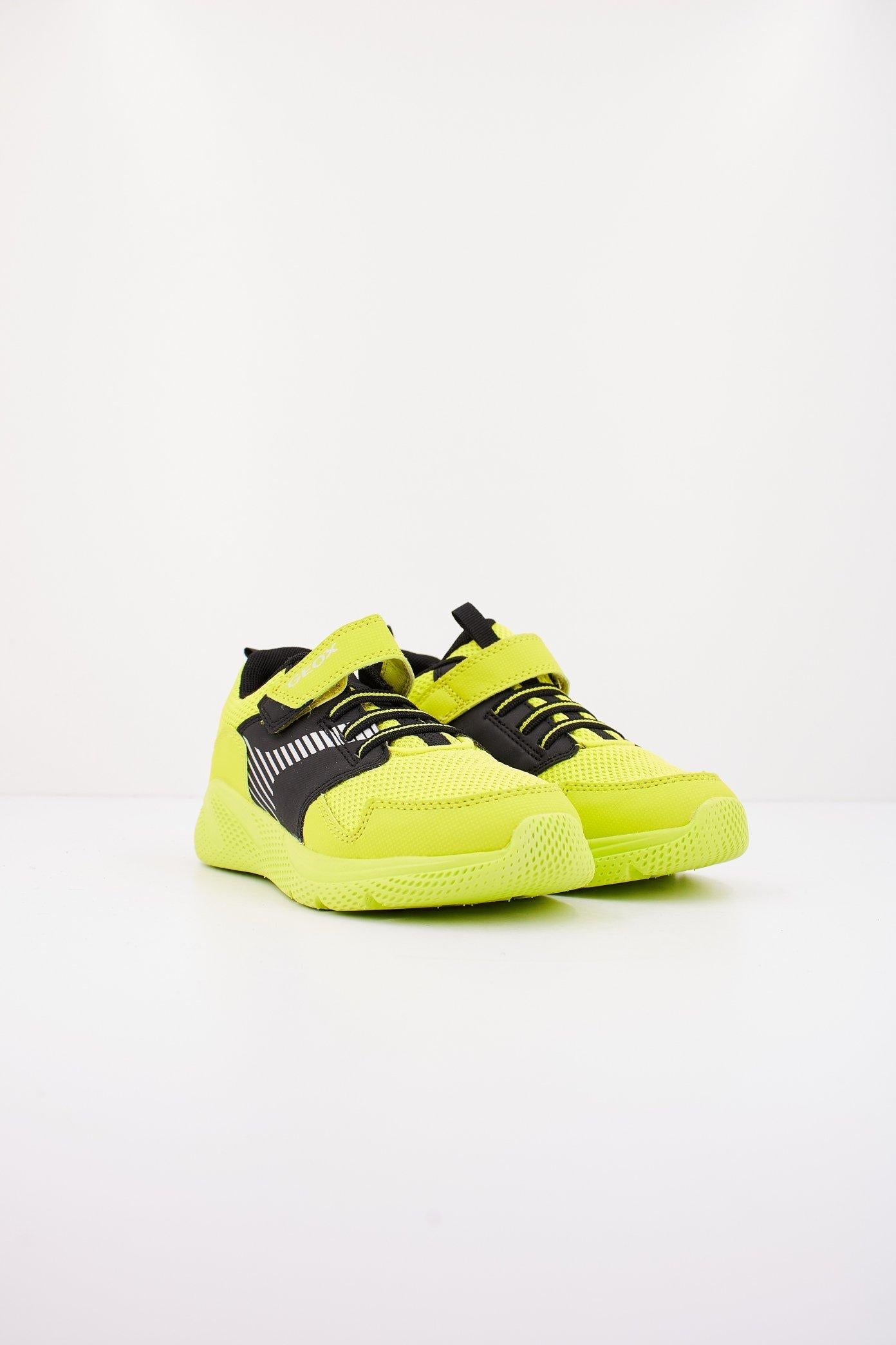 GEOX J SPRINTYE BOY en color AMARILLO (2)