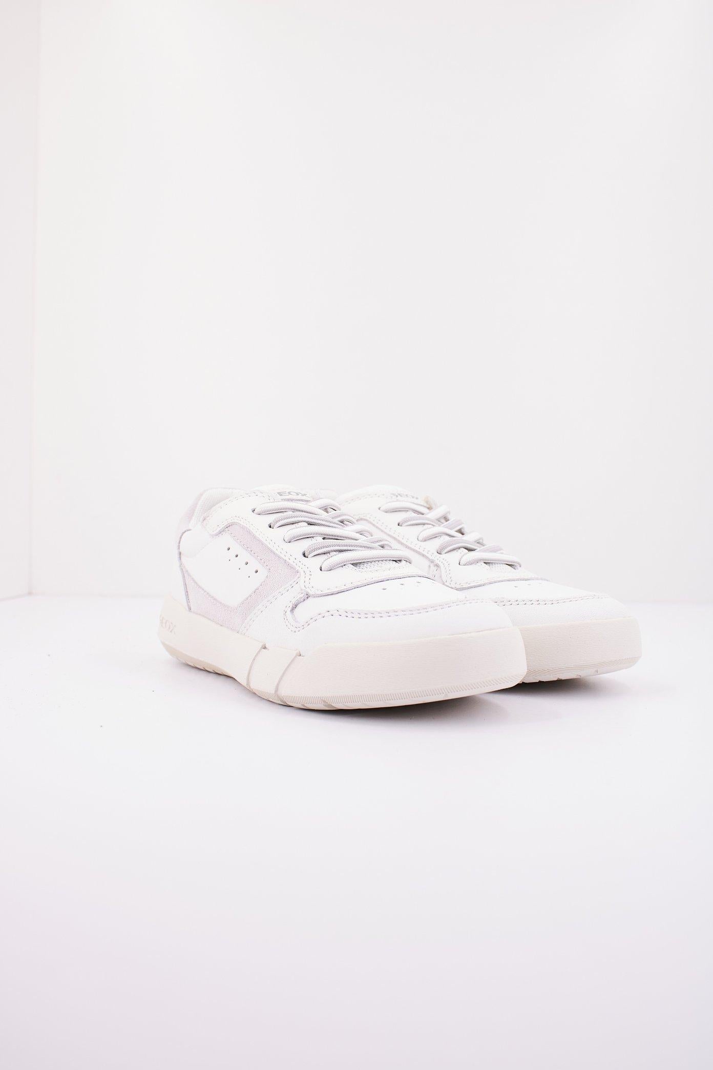 GEOX J HYROO BOY A en color BLANCO (2)