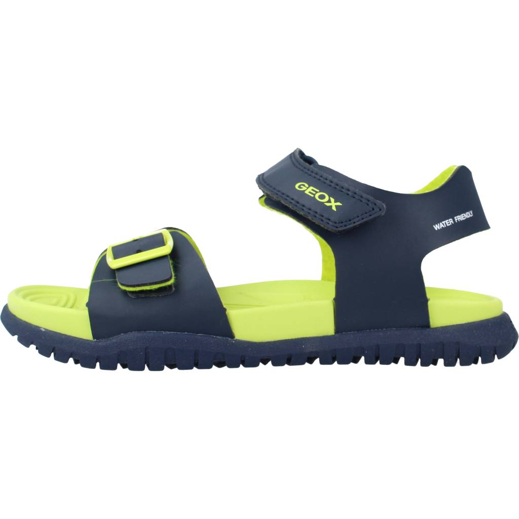 GEOX BC J SANDAL FUSBETTO BO en color VERDE (2)