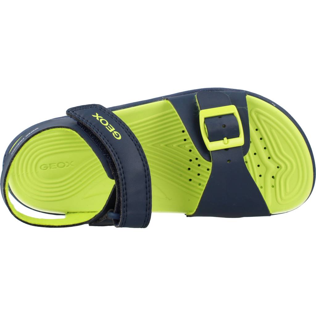 GEOX BC J SANDAL FUSBETTO BO en color VERDE (7)