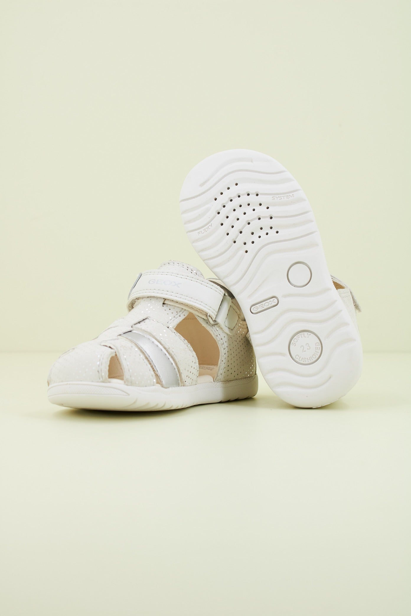 GEOX B SANDAL MACCHIA GIR en color BLANCO (4)