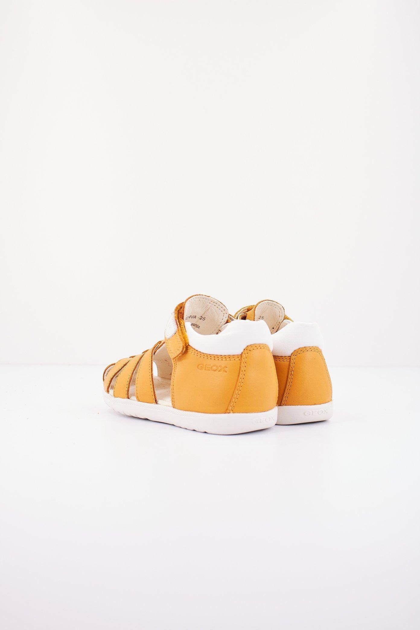 GEOX BVA en color AMARILLO (3)