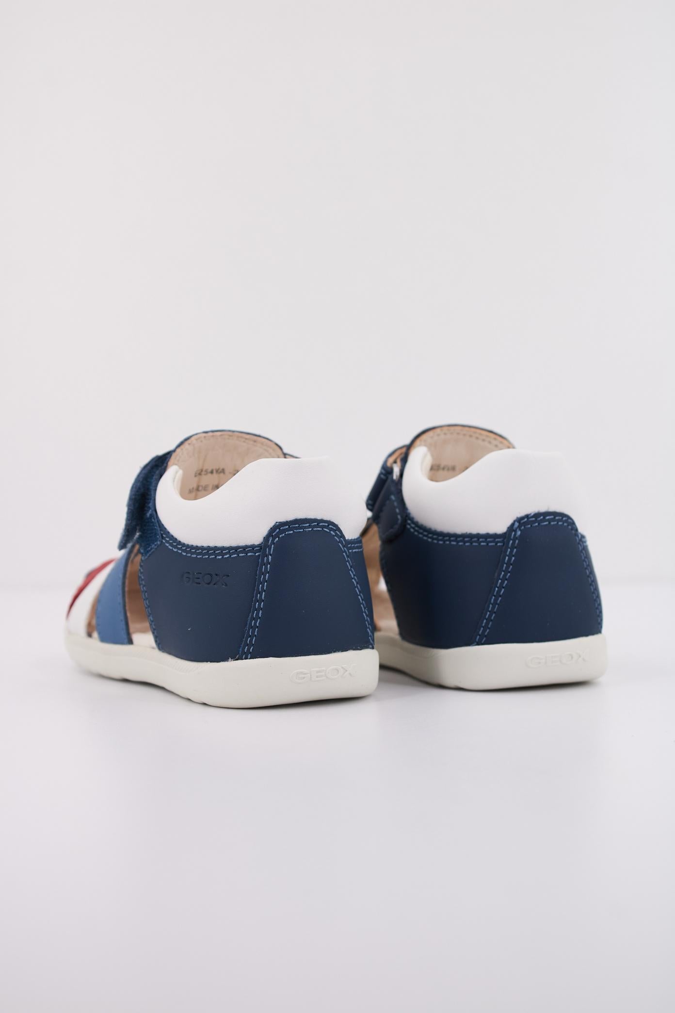 GEOX B SANDAL MACCHIA BOY en color AZUL (4)