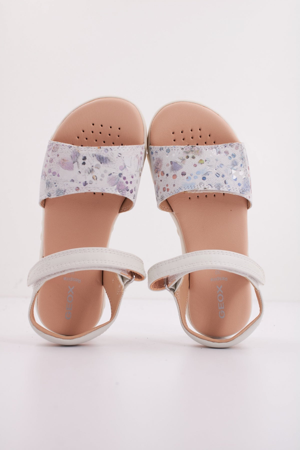 GEOX J SANDAL HAITI GIRL en color BLANCO (3)