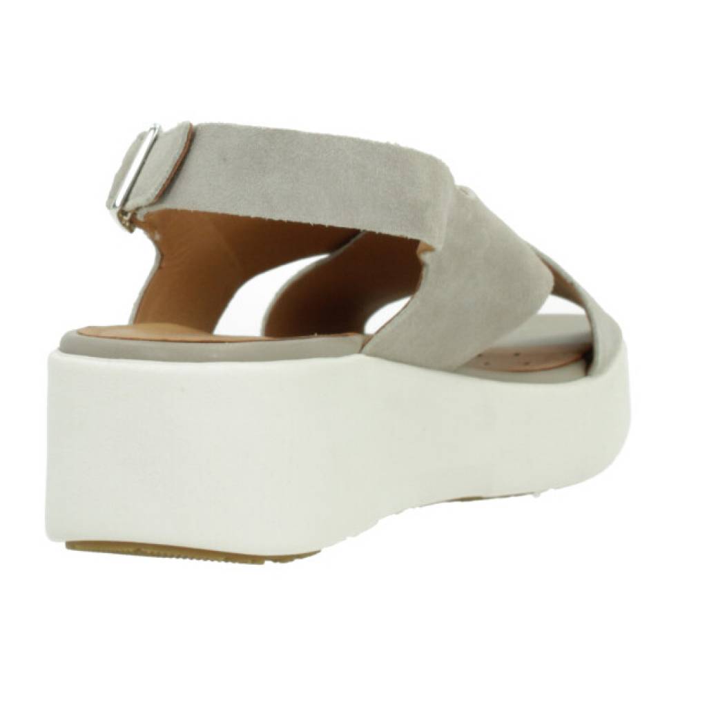 GEOX D LAUDARA B en color GRIS (3)