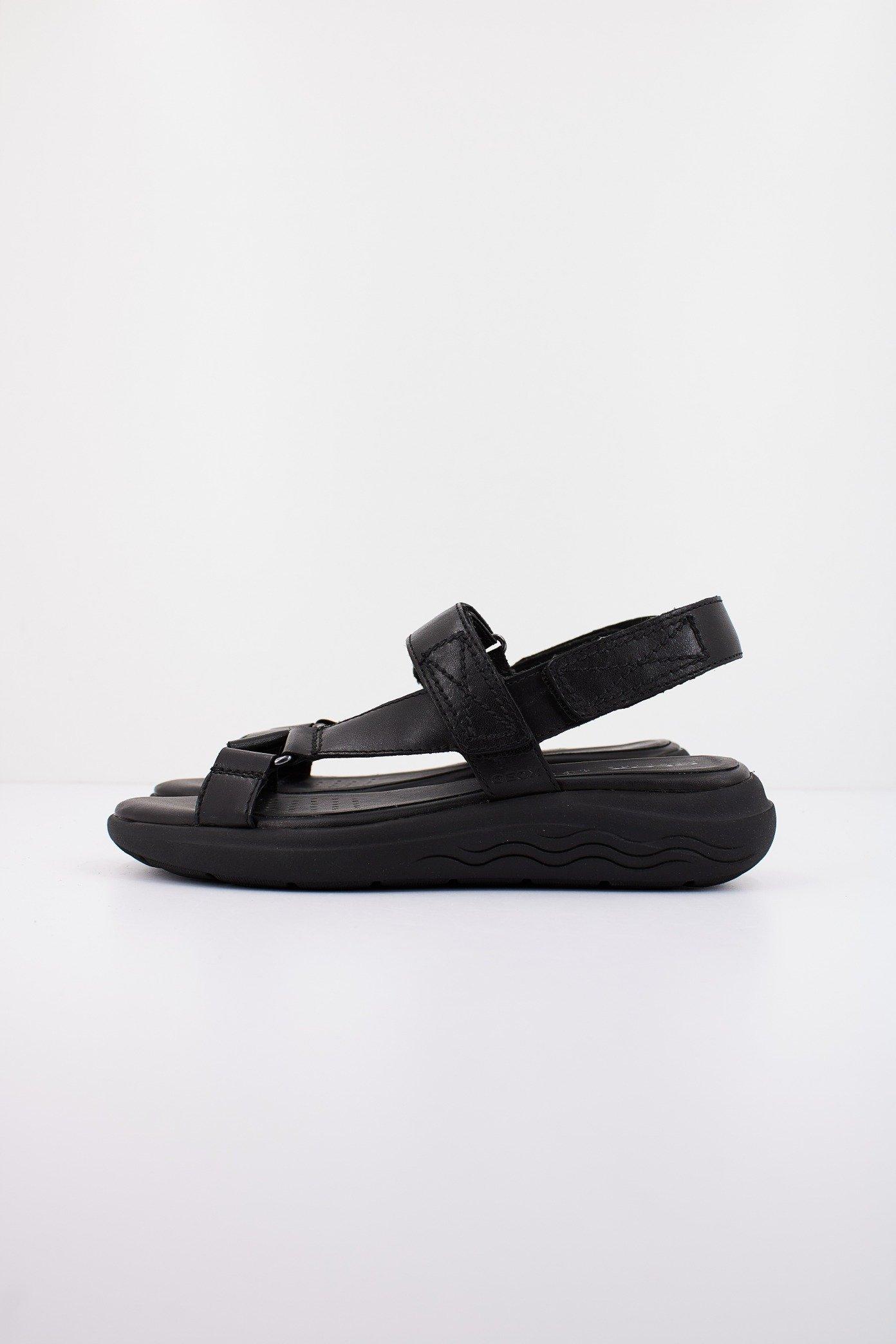 GEOX D SPHERICA ECW en color NEGRO (1)