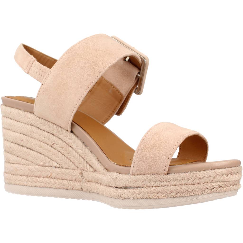 GEOX D PONZA B en color NUDE (5)