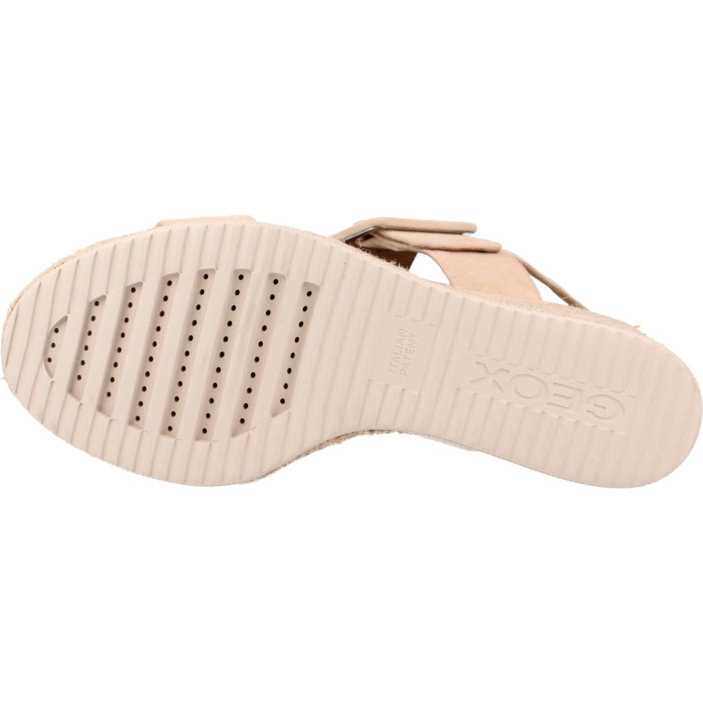 GEOX D PONZA B en color NUDE (6)