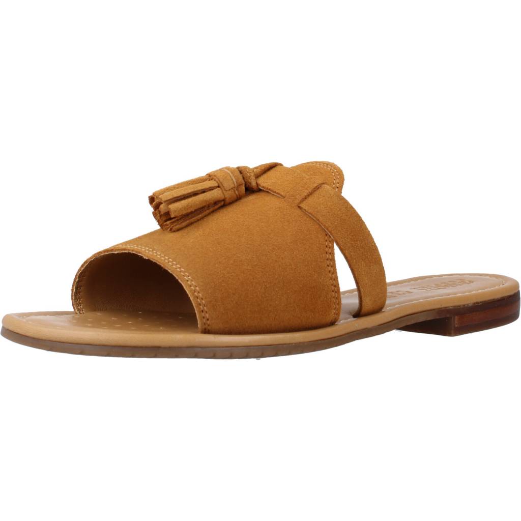 GEOX DLXD en color MARRON (1)