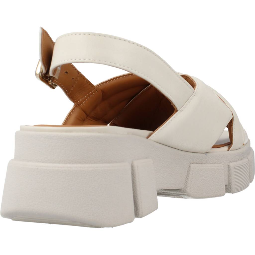 GEOX D LISBONA A en color BLANCO (3)