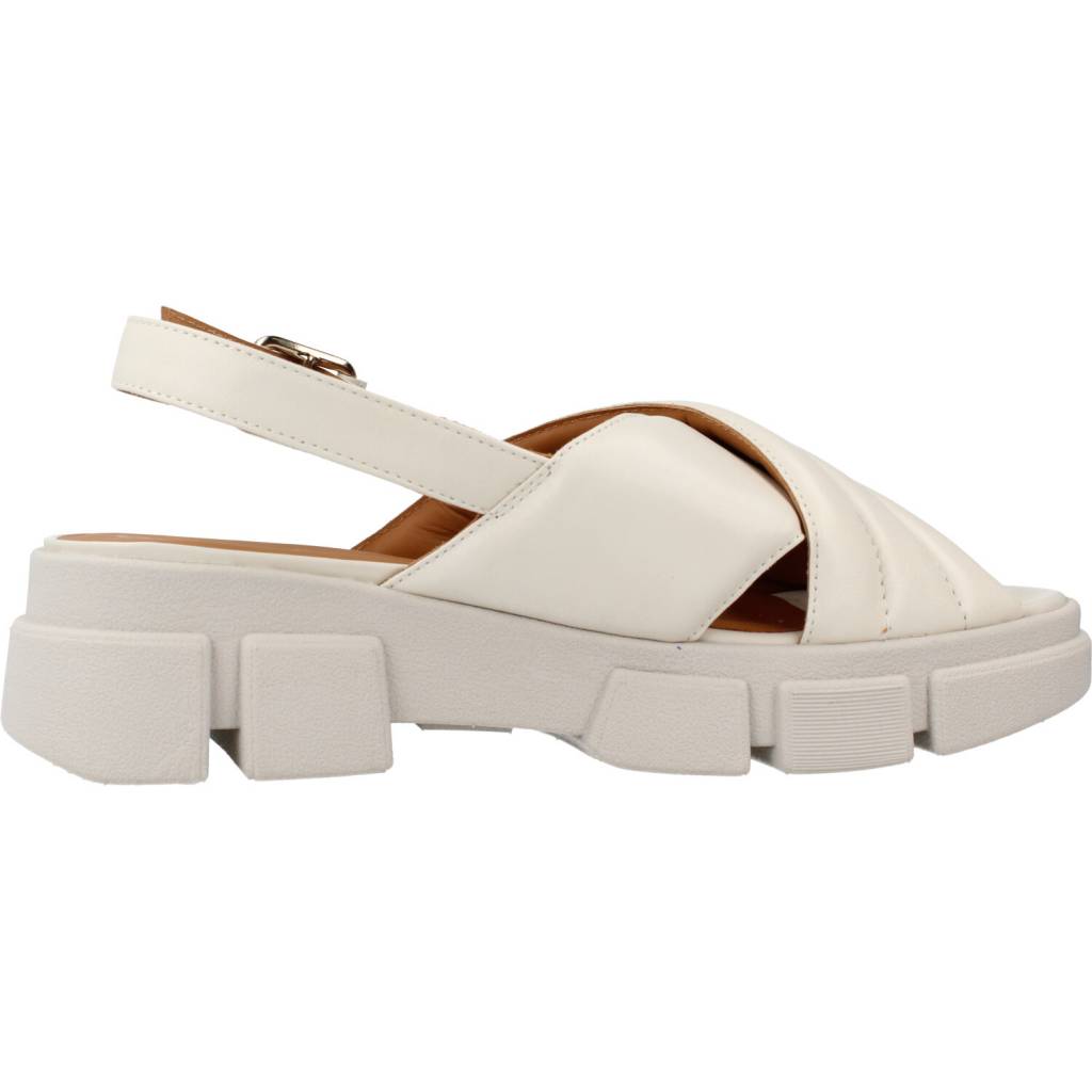 GEOX D LISBONA A en color BLANCO (4)